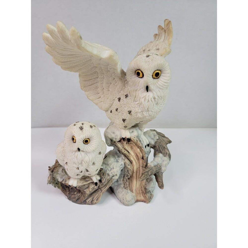 Snowy Owl & Baby Owlet Figurine Wings Spread on Tree Branch Wildlife Decor